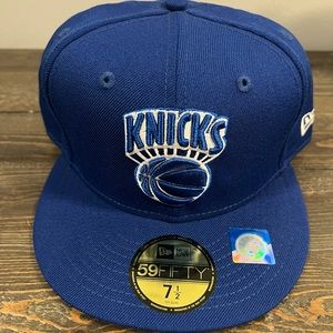 New Era 59Fifty Knicks fitted ball cap. Size 7 1/2. BRAND NEW -NEVER WORN